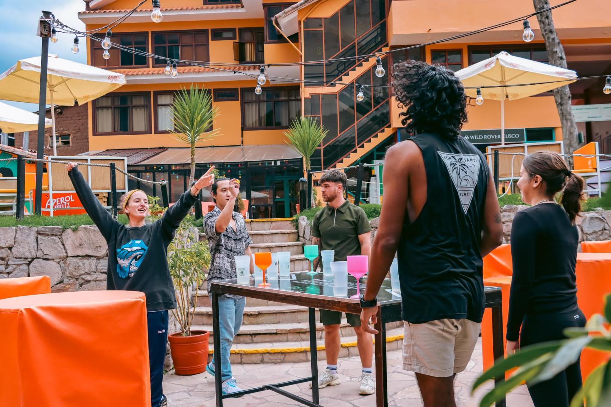 Wild Rover Cusco Exterior photo